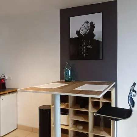 Les Jardins De Louis Dom wakacyjny