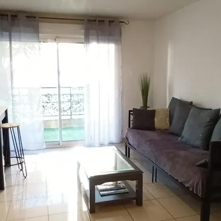 Les Jardins De Louis Feriehus Cannes